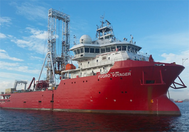 Navire Fugro Voyager qui réalisera les levés géotechniques
