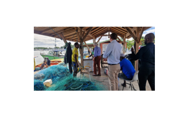 Le préfet de Guadeloupe en visite au port de Sainte-Rose